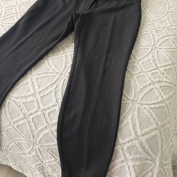 Vince Camuto Blazer and Pant Suit - Picture 8 of 8